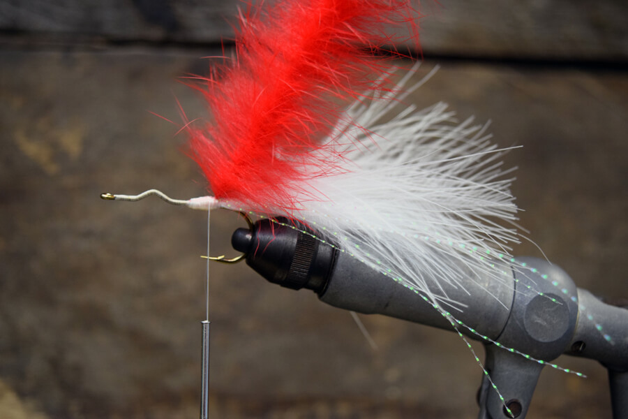 Fly Tying A Simple Saltwater Popper 